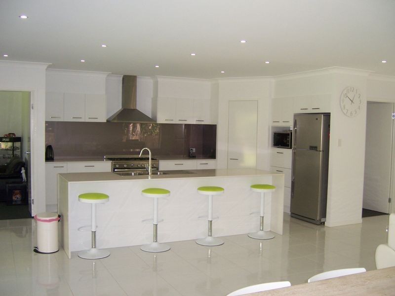 27 Hunt RD, Burpengary QLD 4505