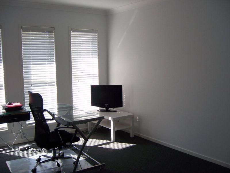 27 Hunt RD, Burpengary QLD 4505