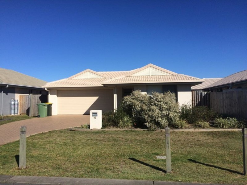 16 Central Green Drive, Narangba QLD 4504