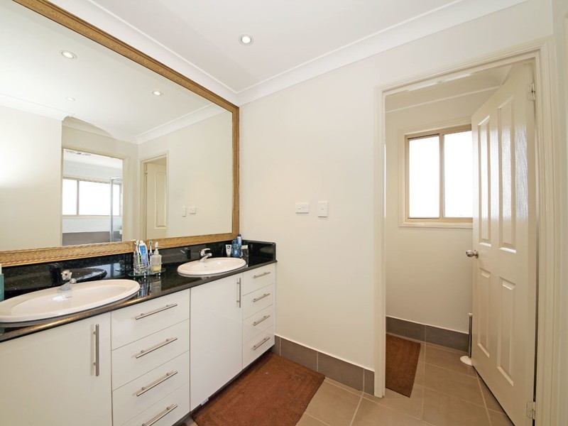 24 Lakeview Terrace, Murrumba Downs QLD 4503