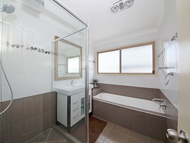 24 Lakeview Terrace, Murrumba Downs QLD 4503