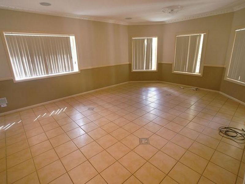 2 Thirlestane Terrace, Narangba QLD 4504