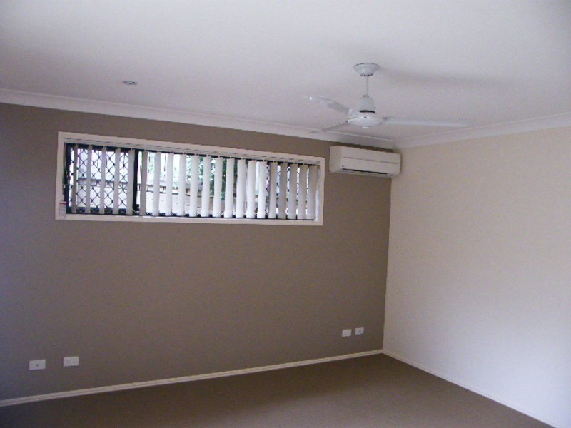 21 Barrine Court, Narangba QLD 4504