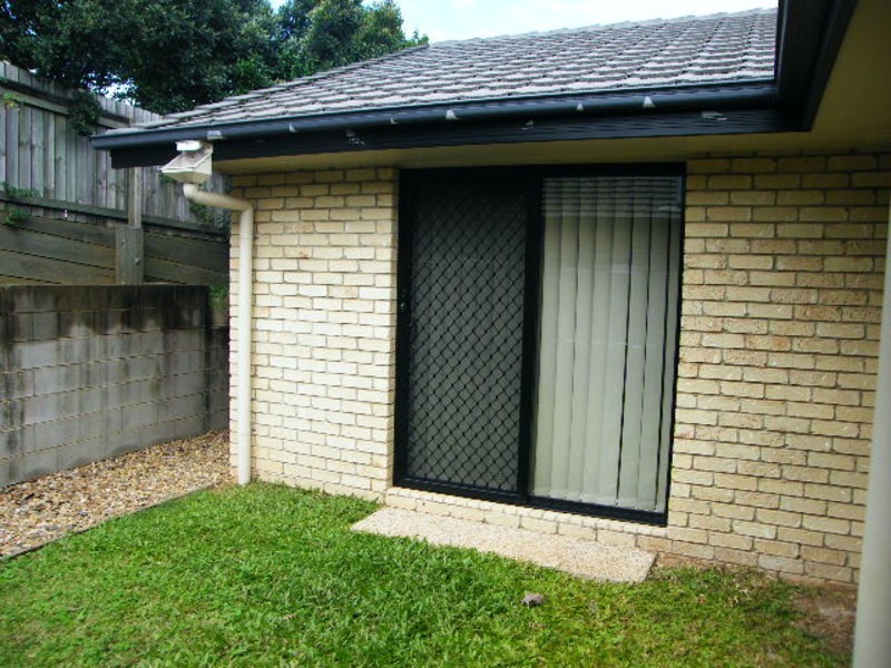 21 Barrine Court, Narangba QLD 4504