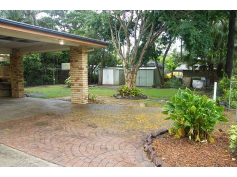 17 Lindwall Street, Caboolture QLD 4510