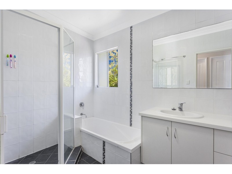 1541 Anzac Avenue, Kallangur QLD 4503