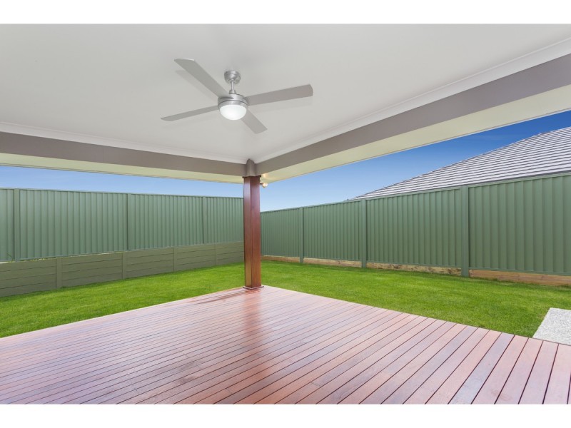 16 Stately Crescent, Narangba QLD 4504