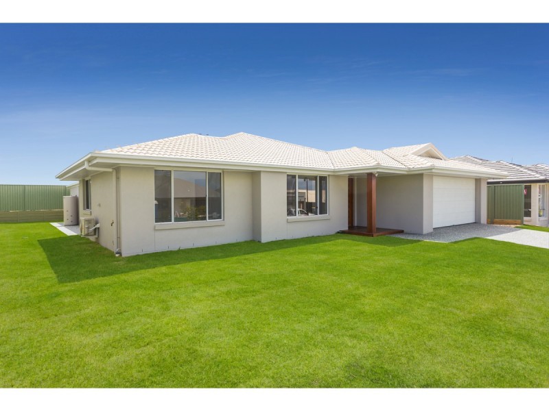 16 Stately Crescent, Narangba QLD 4504