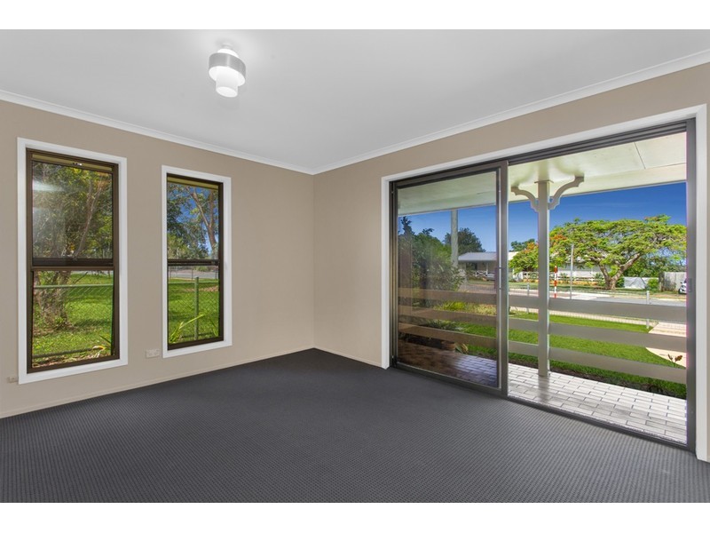 31 Purnell Street, Kallangur QLD 4503