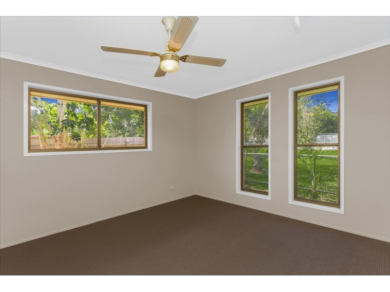 31 Purnell Street, Kallangur QLD 4503