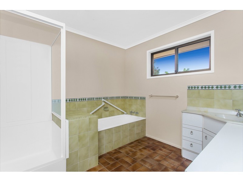 31 Purnell Street, Kallangur QLD 4503