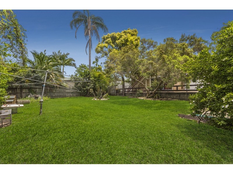 27 Grant Street, Redcliffe QLD 4020