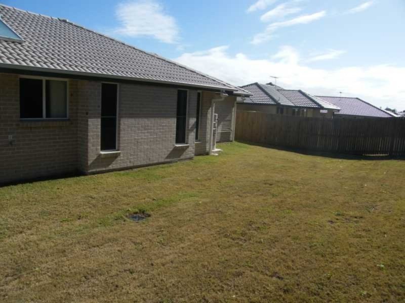 15 Radiata Court, Morayfield QLD 4506