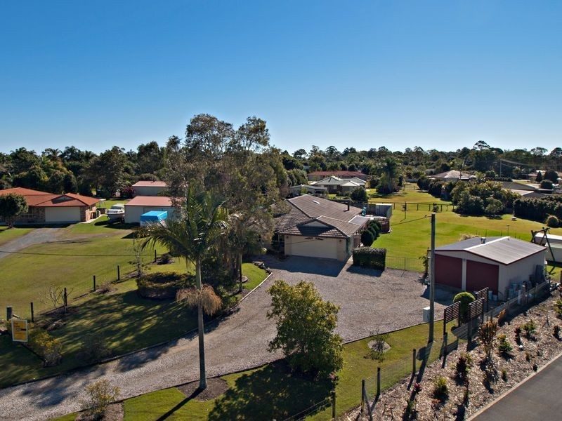 18 Backen CT, Burpengary QLD 4505