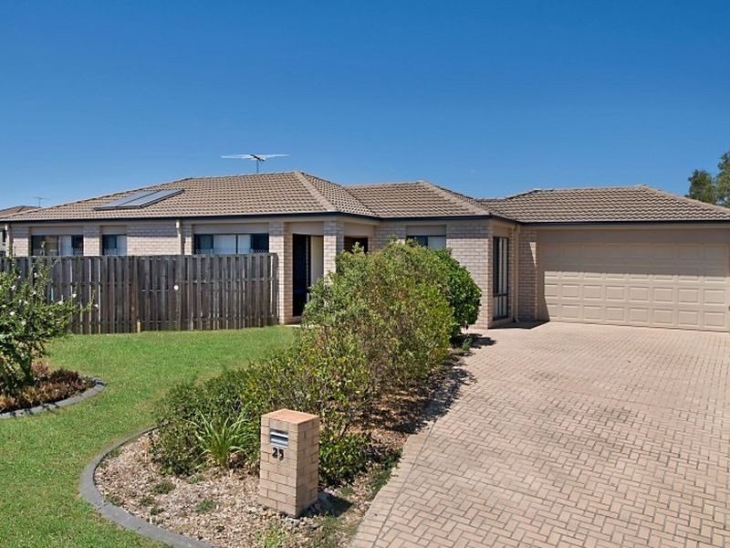 25 Christopher Place, Morayfield QLD 4506