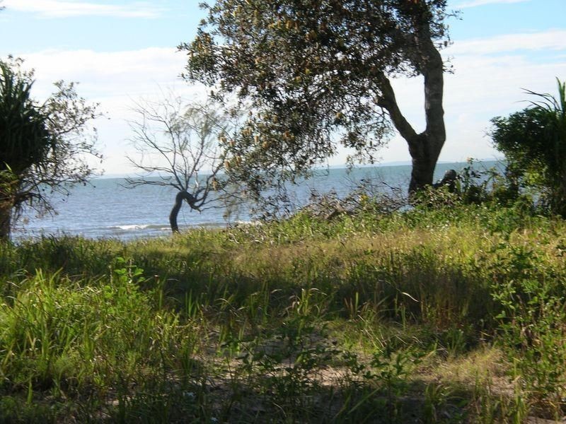 25 Coronation Parade, Beachmere QLD 4510