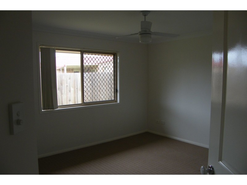 28 Grassdale Crescent, Morayfield QLD 4506