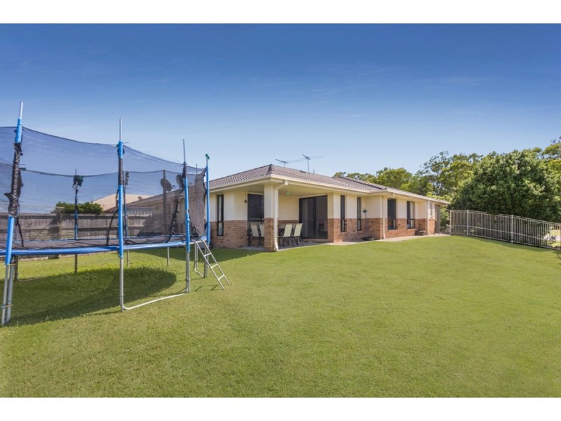 1/2 Tyler Place, Deception Bay QLD 4508