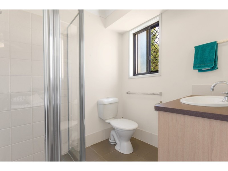 1/2 Tyler Place, Deception Bay QLD 4508