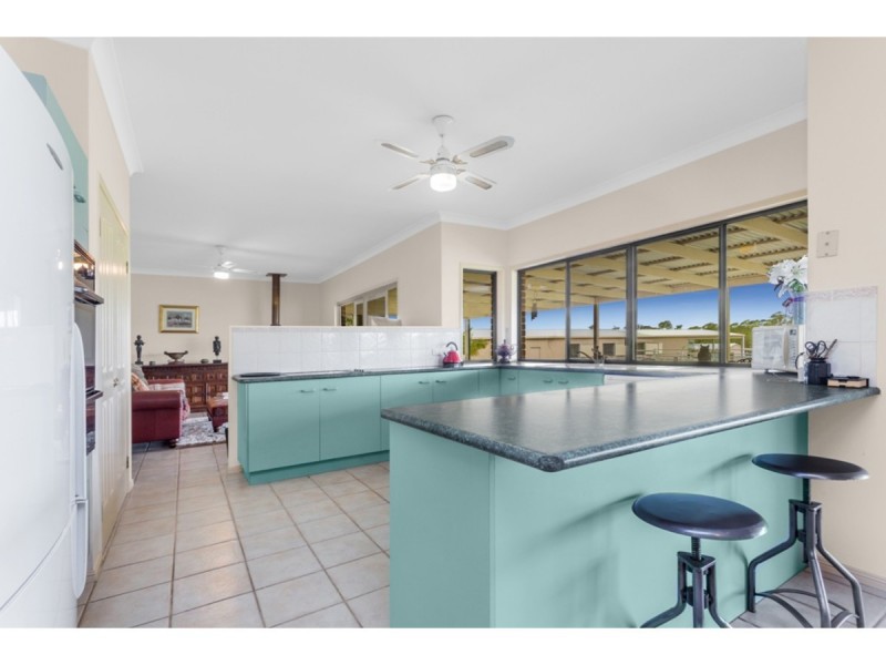 2 Brough Drive, Bellthorpe QLD 4514