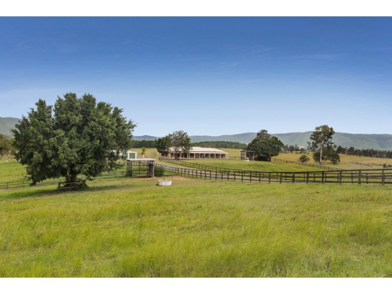 2 Brough Drive, Bellthorpe QLD 4514