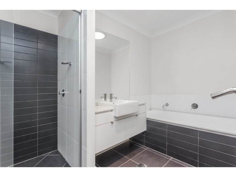 18 Swanston Crescent, Narangba QLD 4504