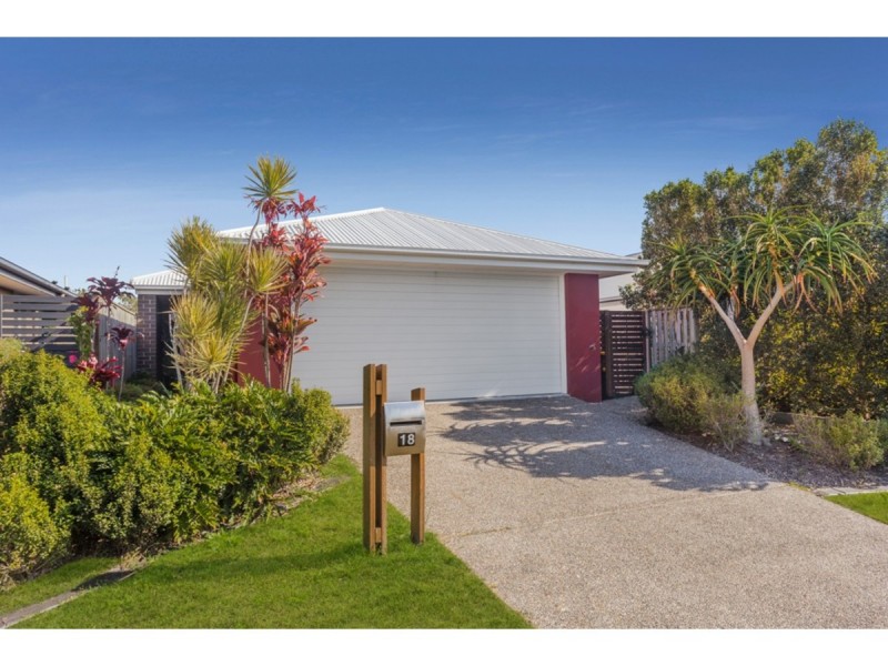 18 Swanston Crescent, Narangba QLD 4504