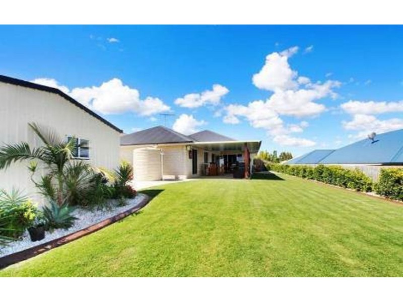 4 Huron Place, Narangba QLD 4504
