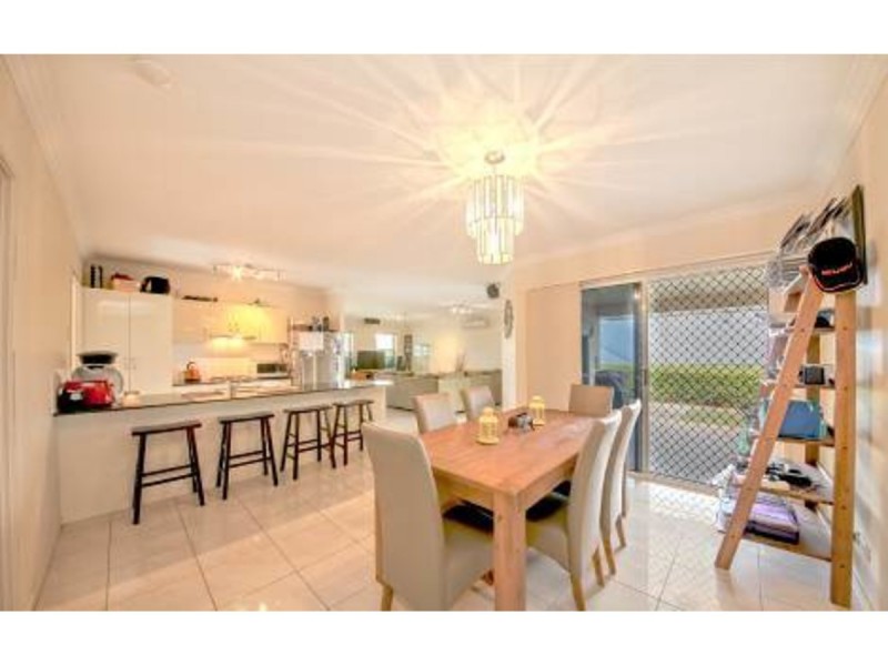 4 Huron Place, Narangba QLD 4504