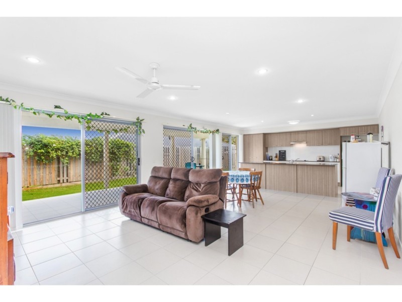 34 Fodora Place, Burpengary QLD 4505
