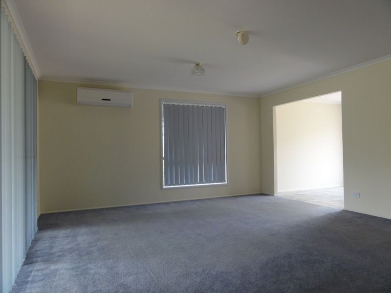 2 Elgar Place, Burpengary QLD 4505