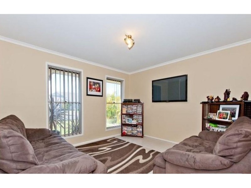 38 McAndrew Crescent, Caboolture QLD 4510