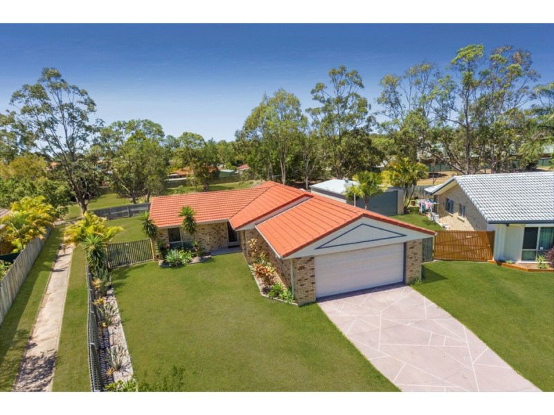 8 Juniper Court, Narangba QLD 4504
