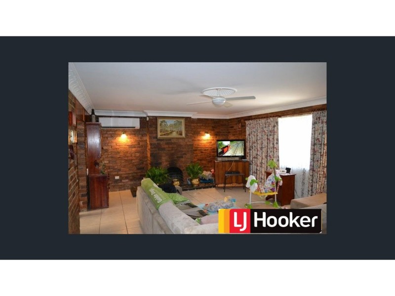 136 Station Road, Burpengary QLD 4505