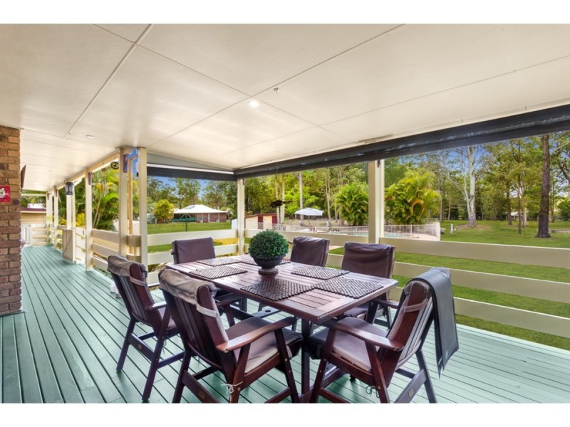 324-328 Oakey Flat Road, Morayfield QLD 4506