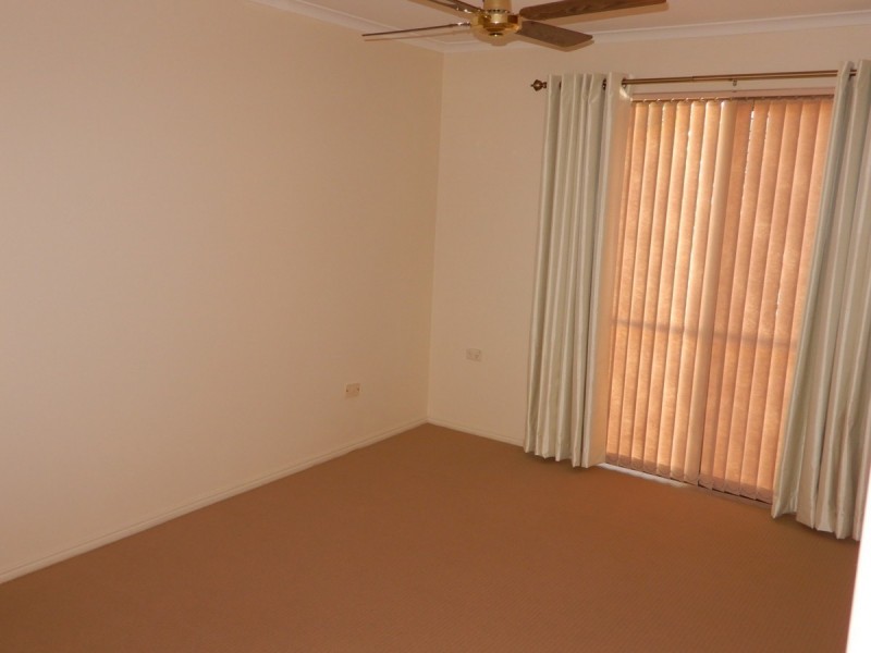 2/13 Dunns Terrace, Scarborough QLD 4020