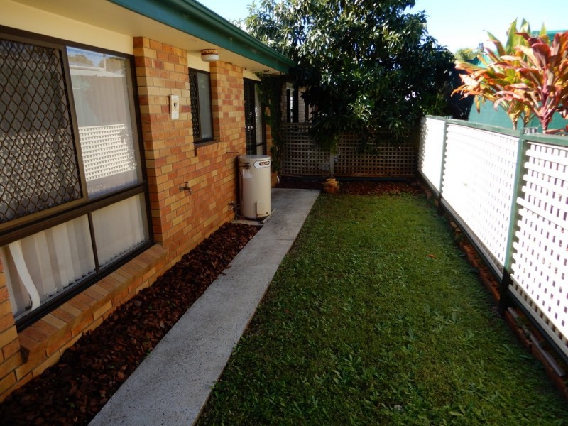2/13 Dunns Terrace, Scarborough QLD 4020