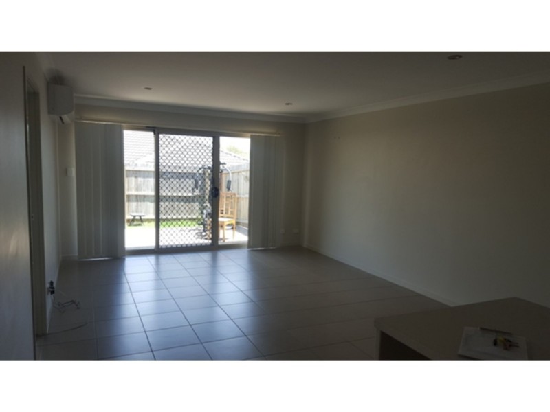 8A Steamview Court, Burpengary QLD 4505