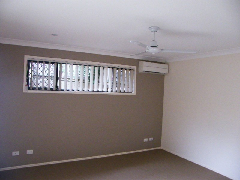 21 Barrine Court, Narangba QLD 4504