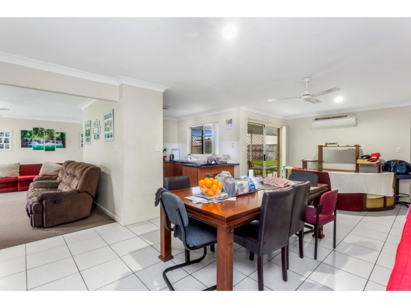 11 Julie Drive, Morayfield QLD 4506