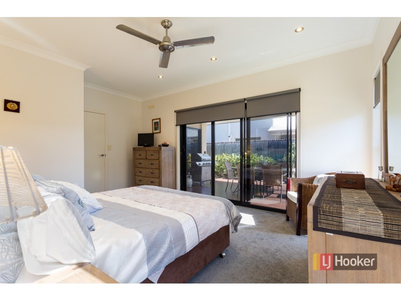 5 Foambark Street, North Lakes QLD 4509