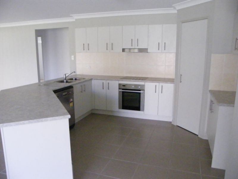 9 Moorhen Court, Narangba QLD 4504