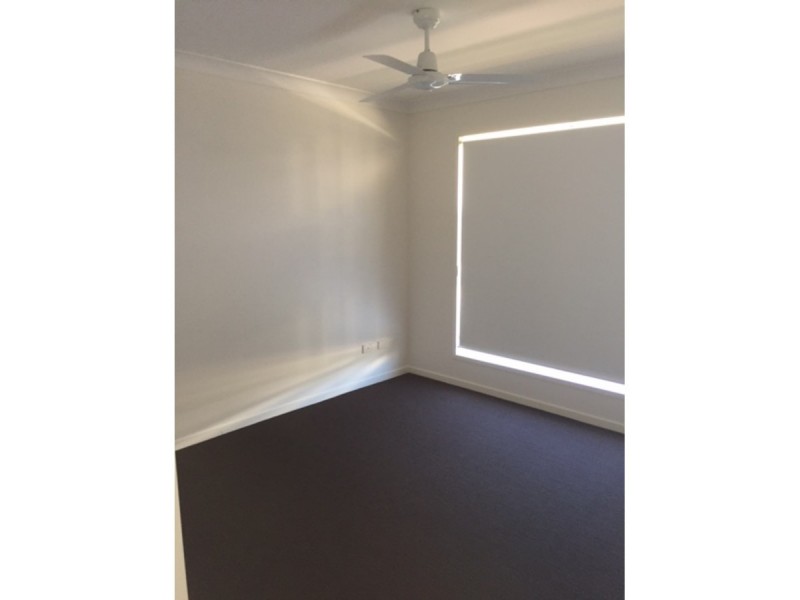Unit 1/43 Lagoon Road, Burpengary QLD 4505