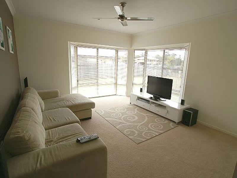 7 Lewins Place, Burpengary QLD 4505