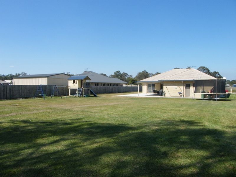 7 Lewins Place, Burpengary QLD 4505