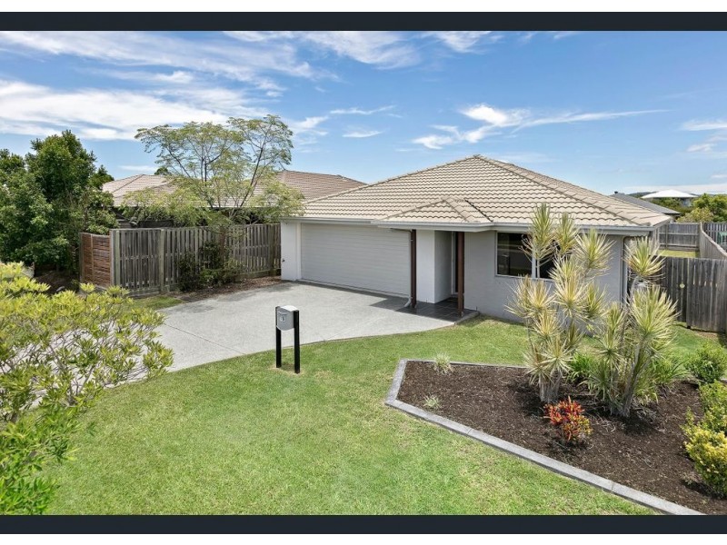 18 Central Green Drive, Narangba QLD 4504
