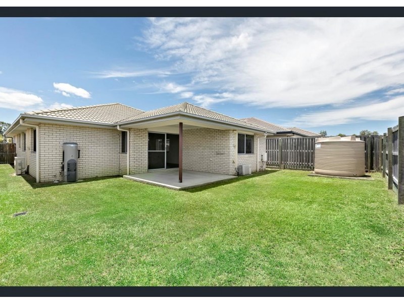 18 Central Green Drive, Narangba QLD 4504