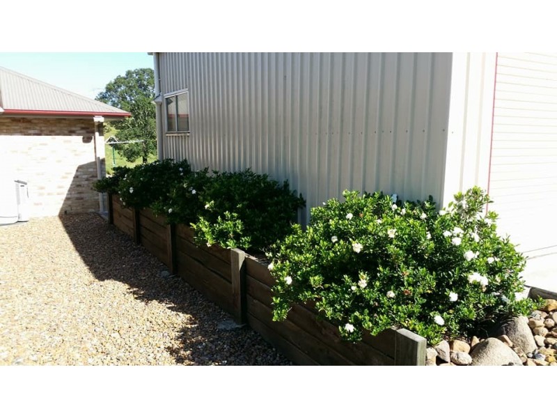 1 Vinery Place, King Scrub QLD 4521