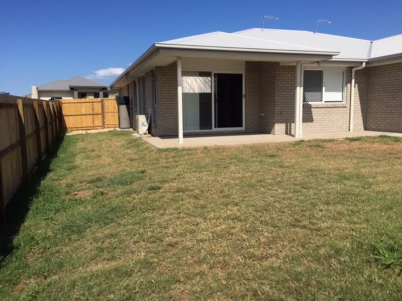 Unit 2/43 Lagoon Road, Burpengary QLD 4505