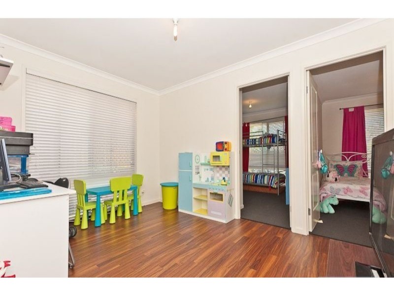 24 Duffield Crescent, Caboolture QLD 4510